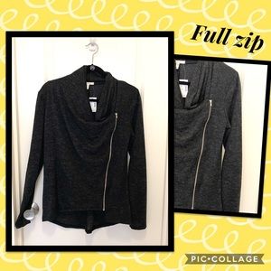 Maurice's Zip-Up Sweatshirt (Size L)